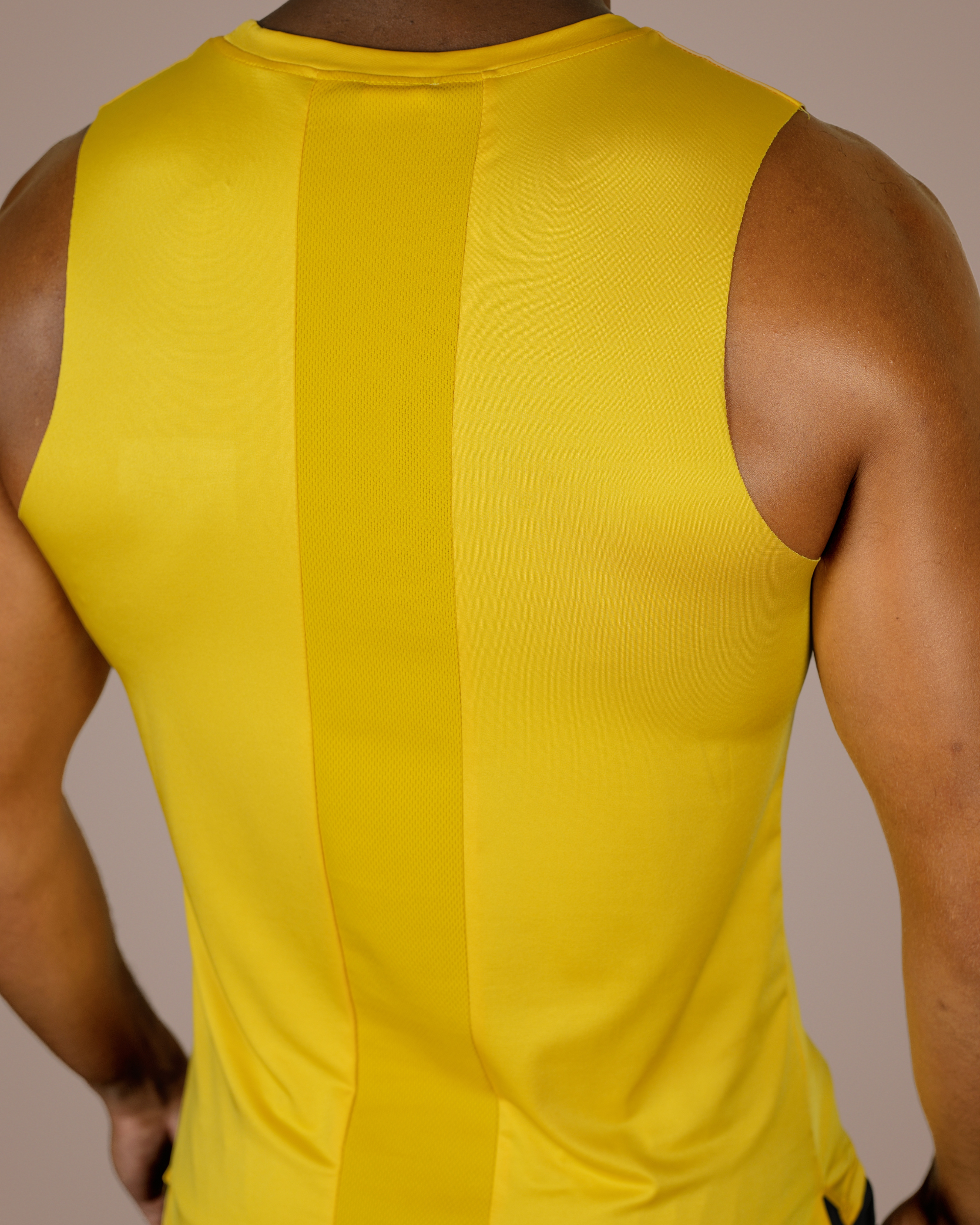 THUGFIT LiftRift Sleeveless Men's Slim Fit Tank Top - Yellow - THUGFIT