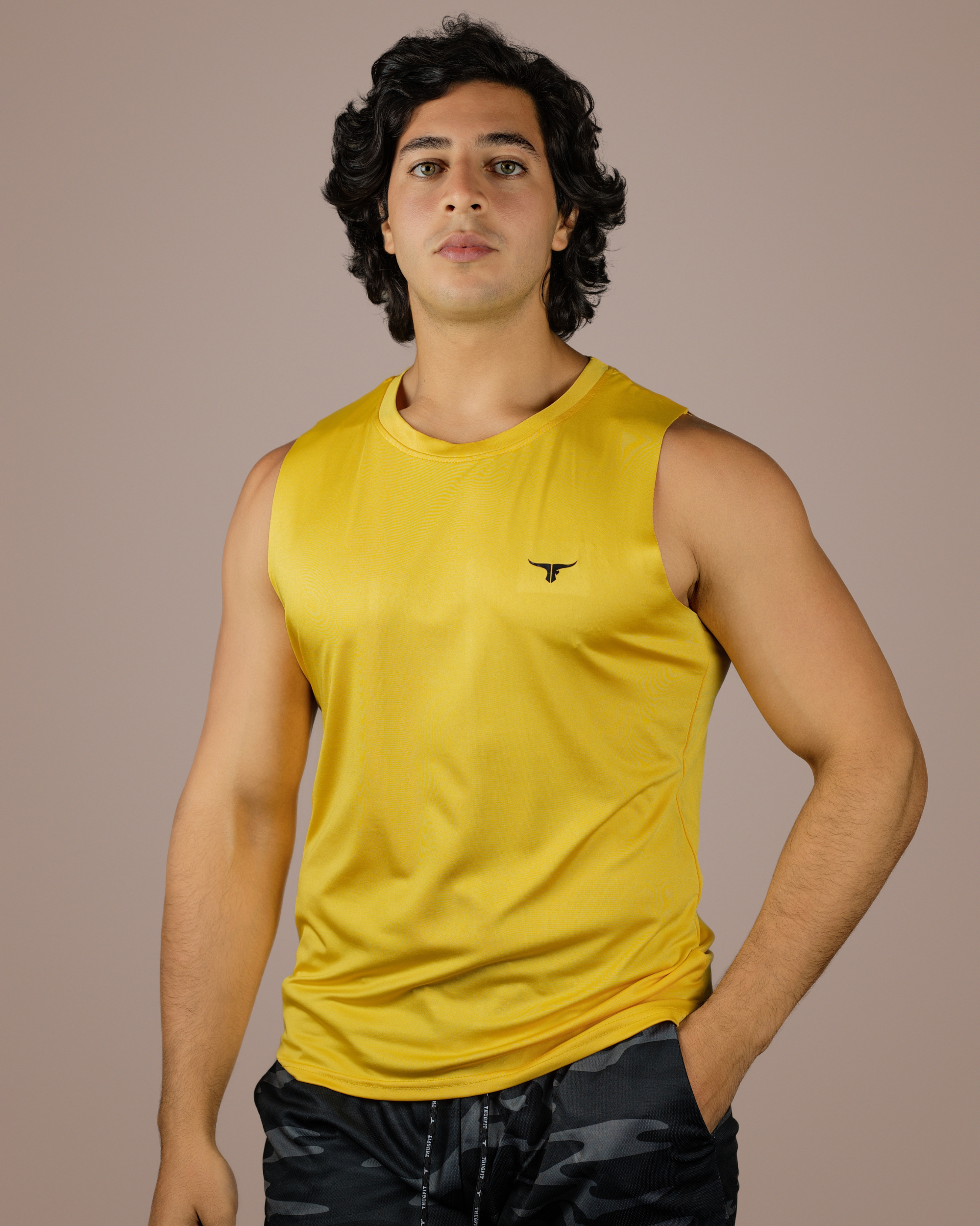 LiftRift Sleeveless Men's Slim Fit Tank Top - Yellow